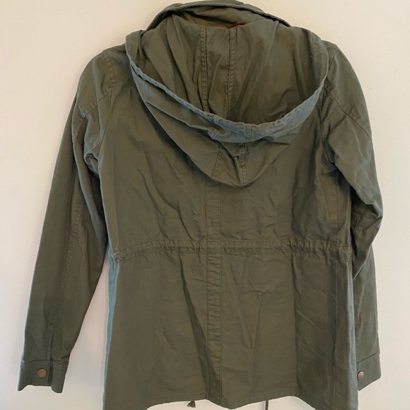 Army Green Hooded Jacket - Picture 4 of 4